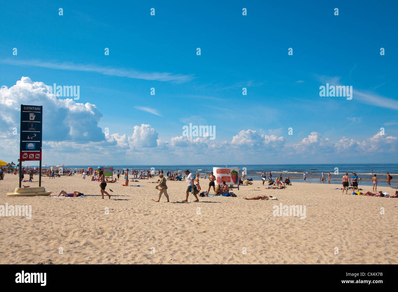 Spiaggia a Dzintari a Jurmala beach resort vicino a Riga, Lettonia Europa Foto Stock