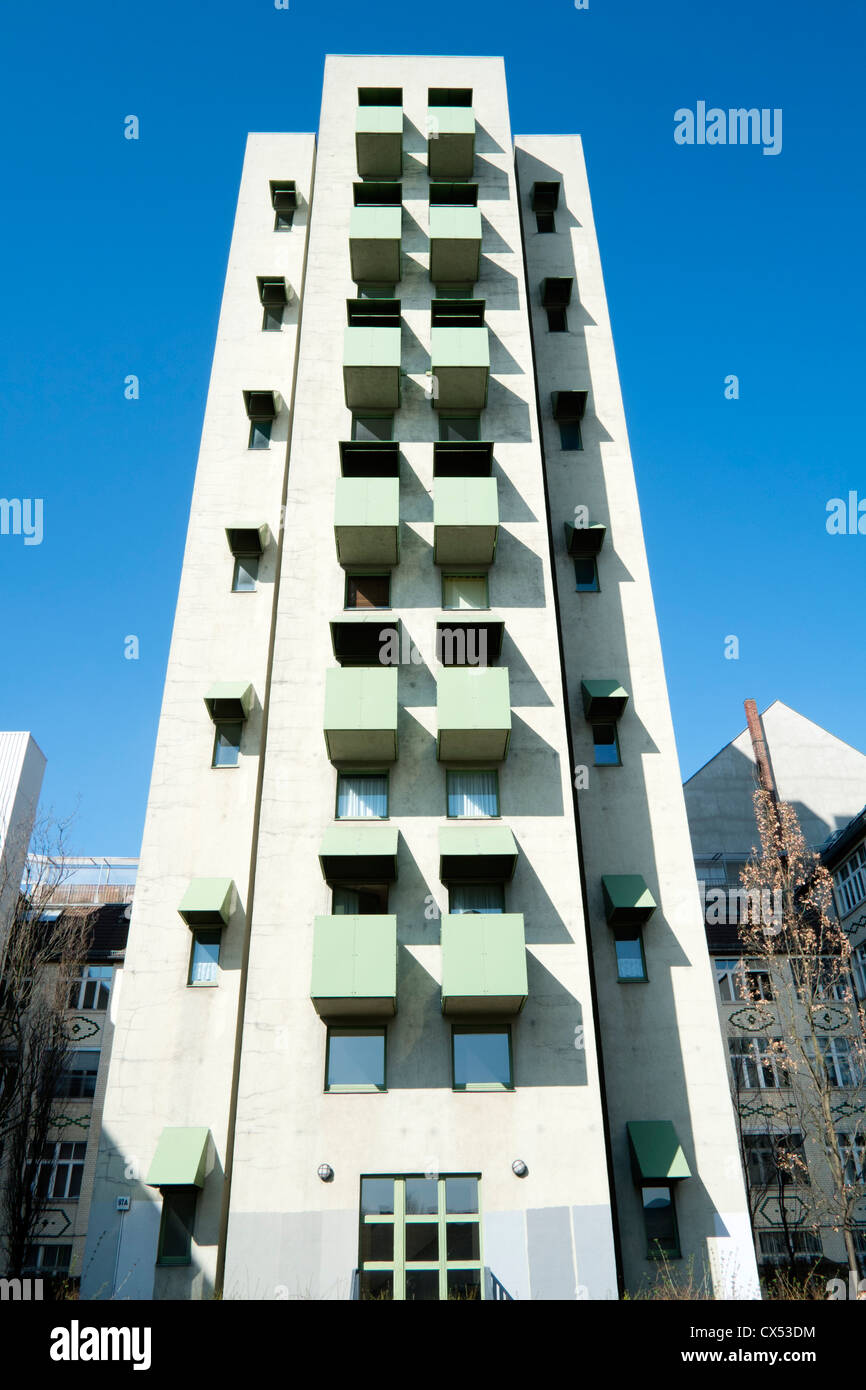 Torre di Kreuzberg appartamento residenziale edificio progettato da John Hejduk a Berlino Germania Foto Stock