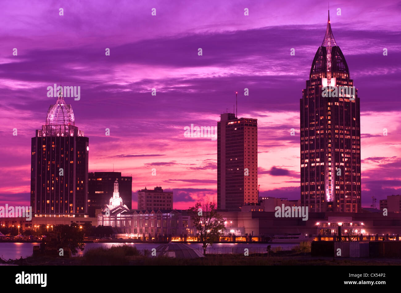 RSA BATTAGLIA Tower House Building skyline del centro Mobile in Alabama USA Foto Stock