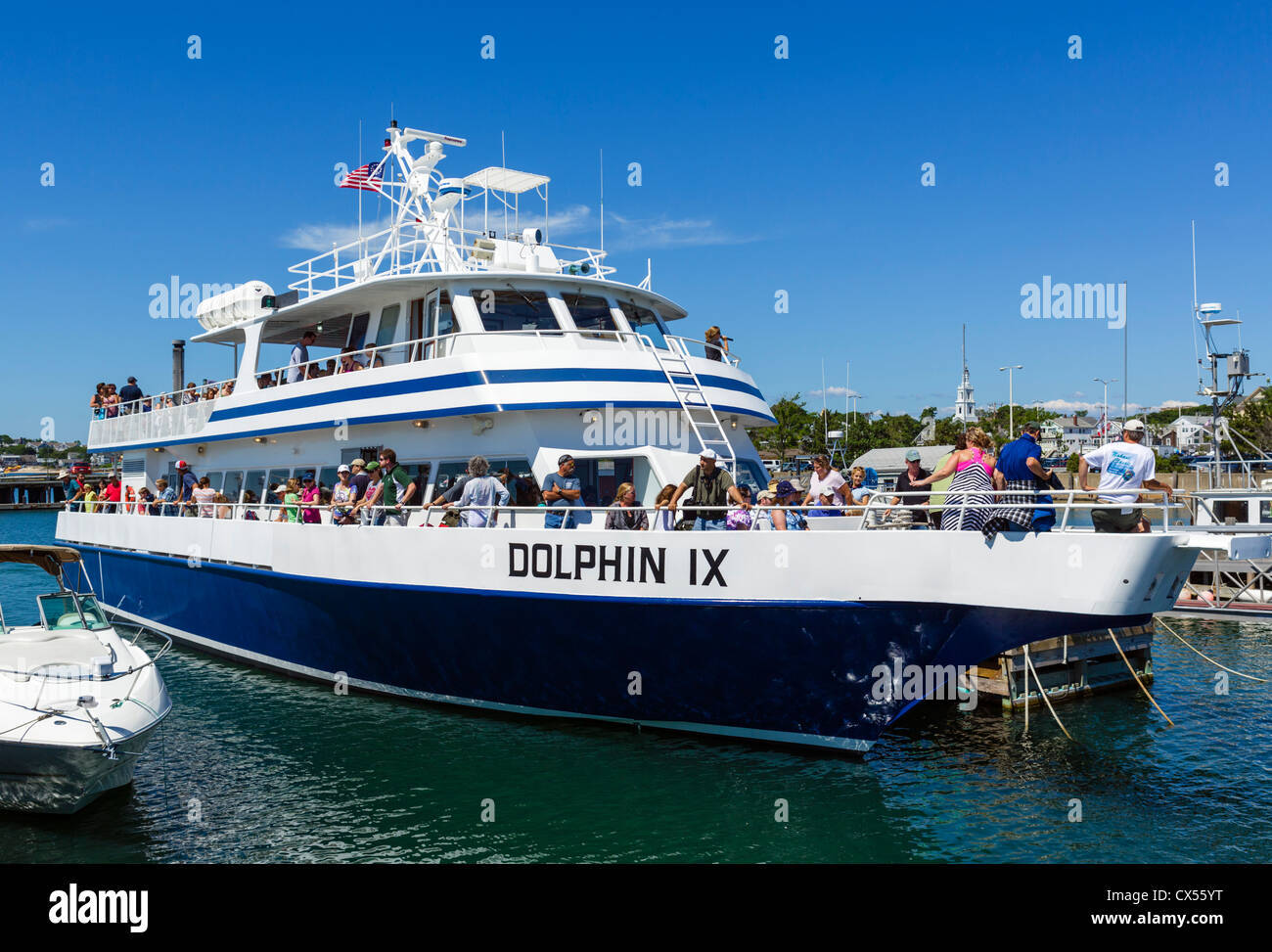 Crociera Avvistamento Balene barca 'Delfino IX' nel porto di a Provincetown, Cape Cod, Massachusetts, STATI UNITI D'AMERICA Foto Stock