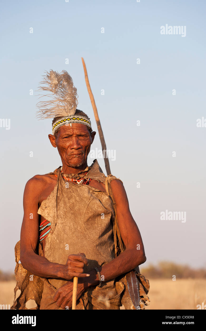 I Boscimani Boscimani del deserto del Kalahari Africa tribù selvatica Foto Stock