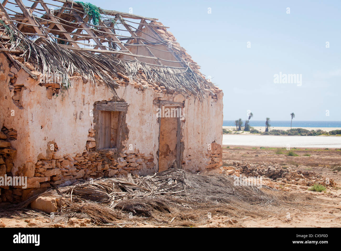 African villaggio abbandonato nell'isola di Boa Vista Foto Stock