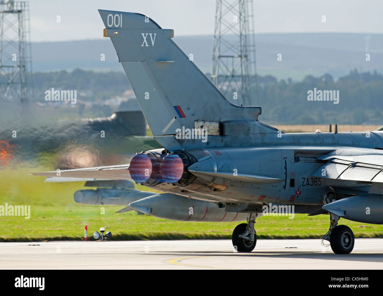 Panavia GR4 Tornados a RAF Lossiemouth, murene. Grampian Regione Scozia. SCO 8482 Foto Stock