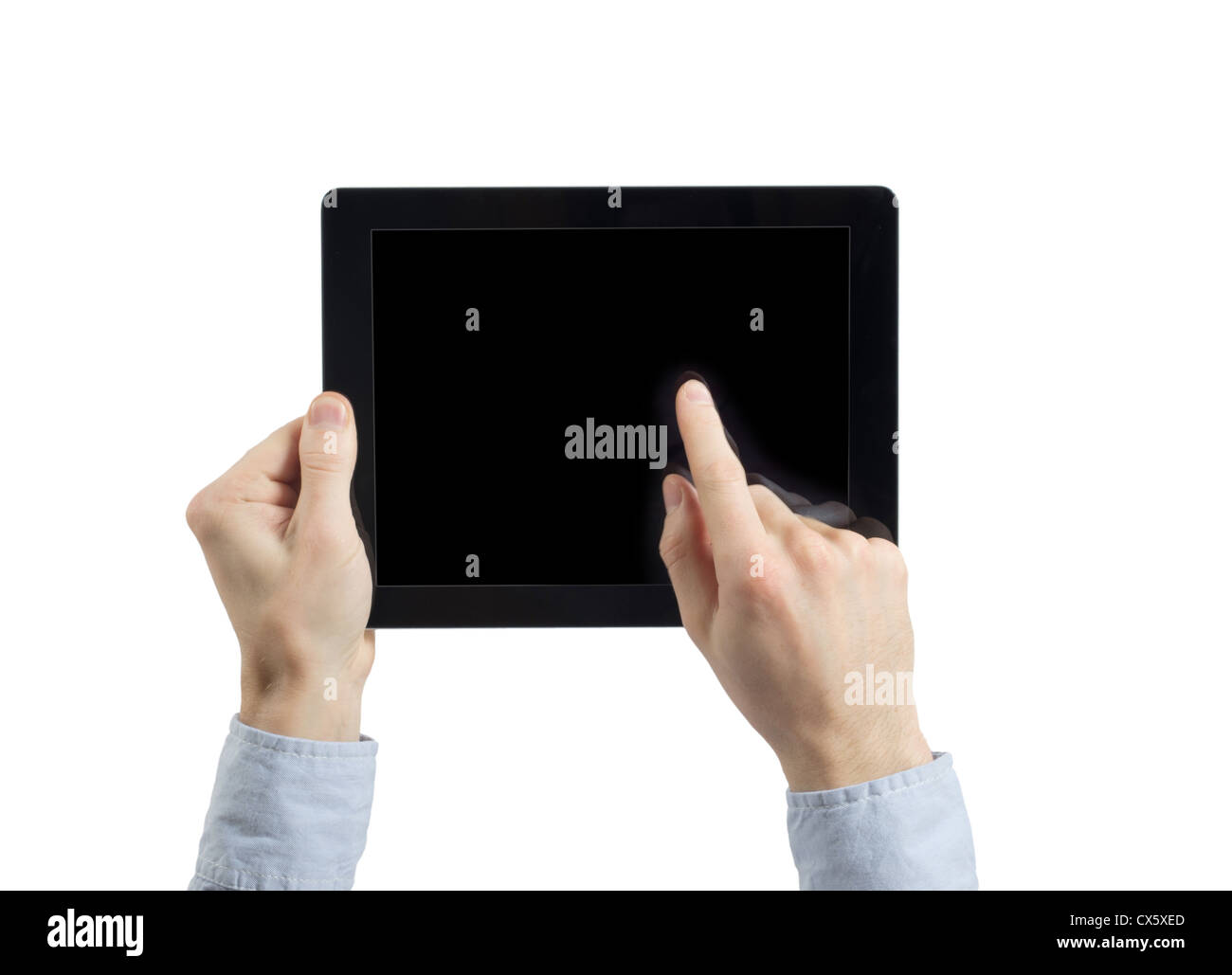 Le mani sono tenendo premuto il computer tablet Foto Stock