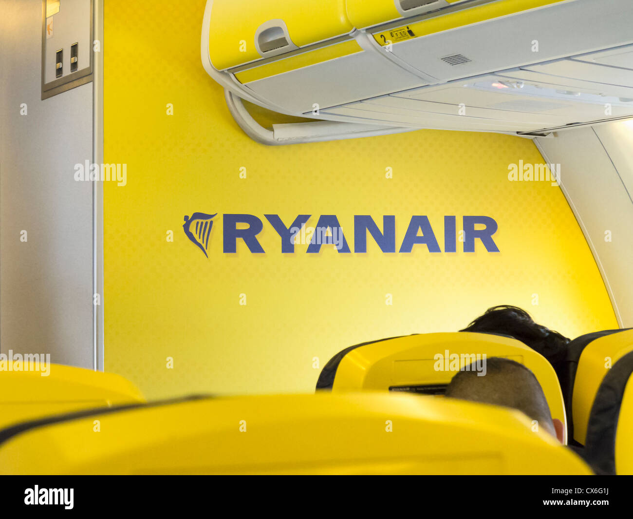 Ryanair Boeing 737 800 jet con logo Foto Stock