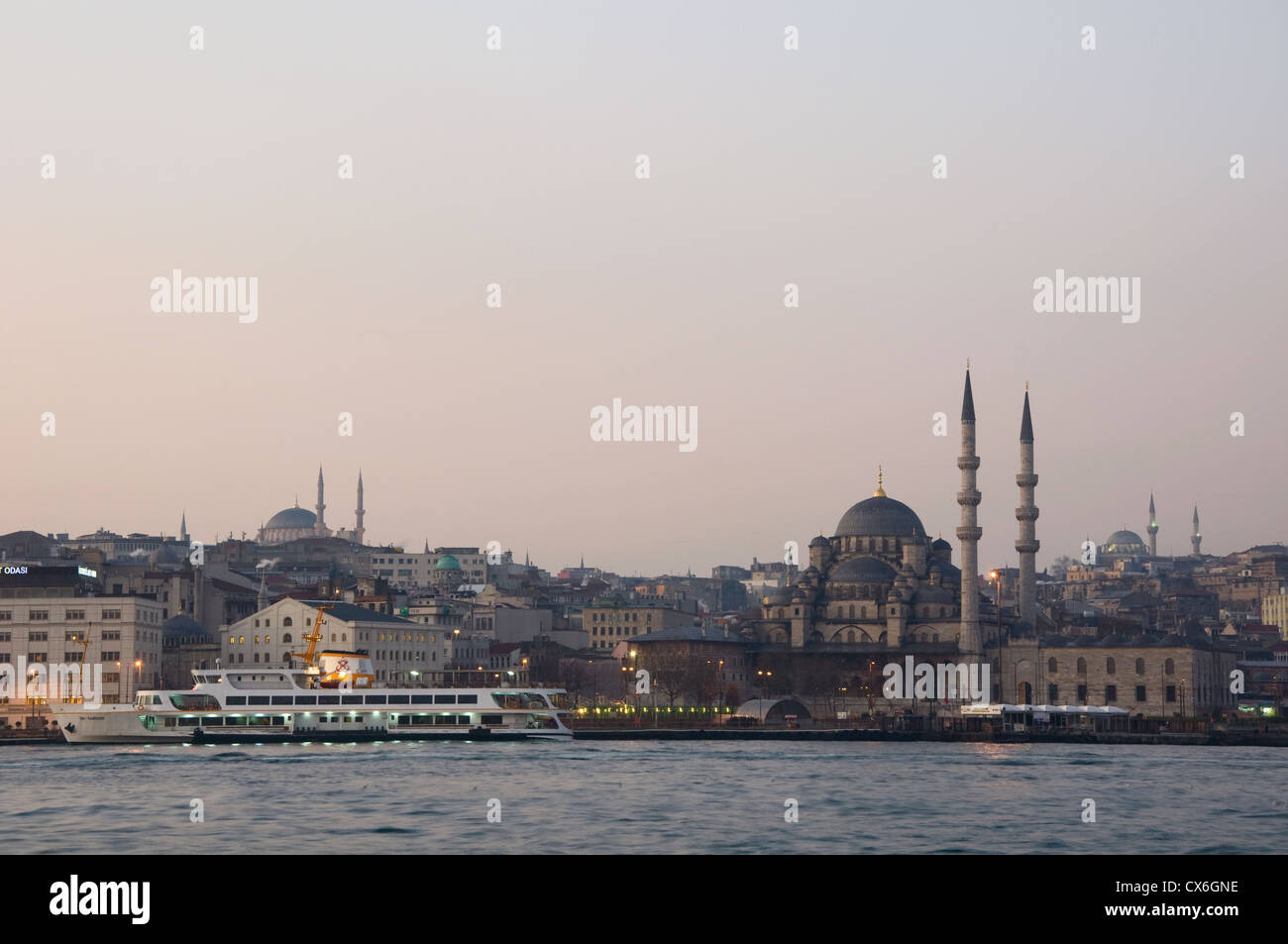 Yeni Camii e Hagia Sophia, Istanbul Foto Stock