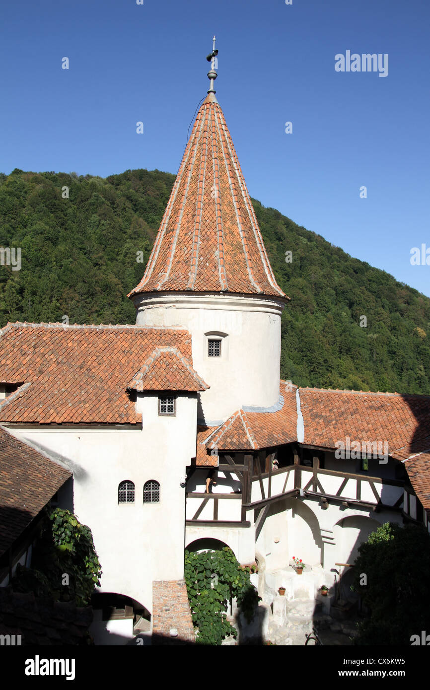Castello di Bran, noto come Castello di Dracula è famosa anche perché Vlad l'Impalatore fermato lì. Foto Stock