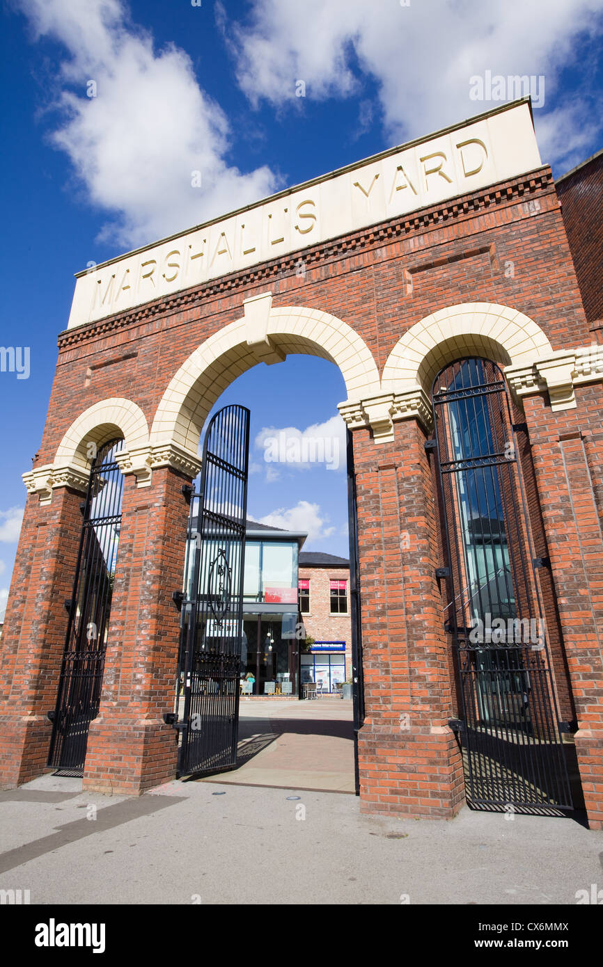 L'ingresso al Marshall, il cantiere di sviluppo commerciale nel Lincolnshire città mercato di Gainsborough. Foto Stock