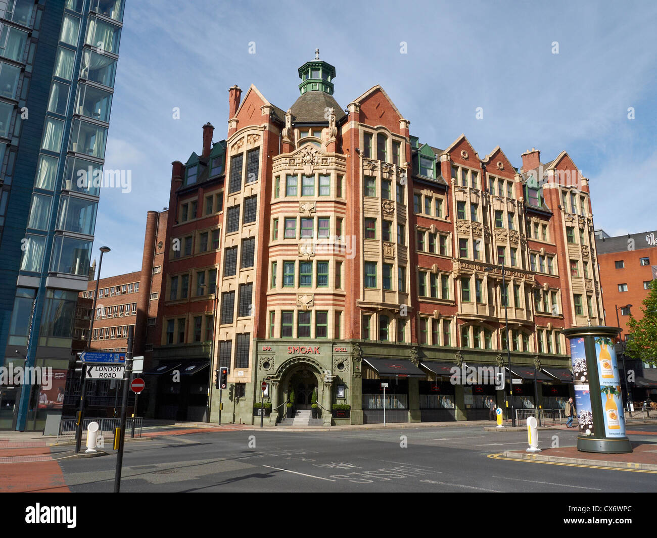 Smoak bar e grill, parte del Malmaison, in Joshua Hoyle e figlio edificio sulla Piccadilly a Manchester REGNO UNITO Foto Stock