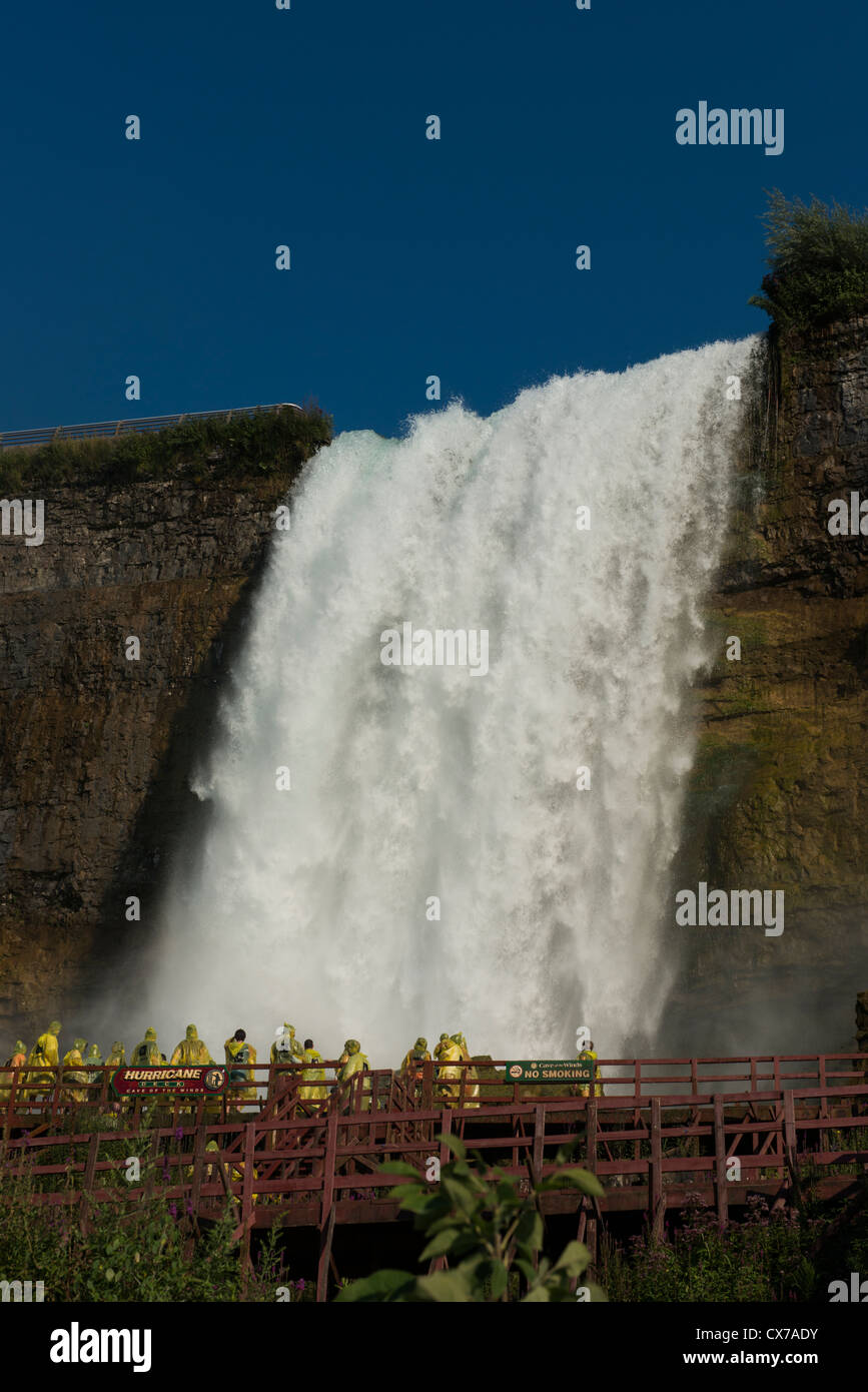 Escursioni alla Grotta del Vento Foto Stock