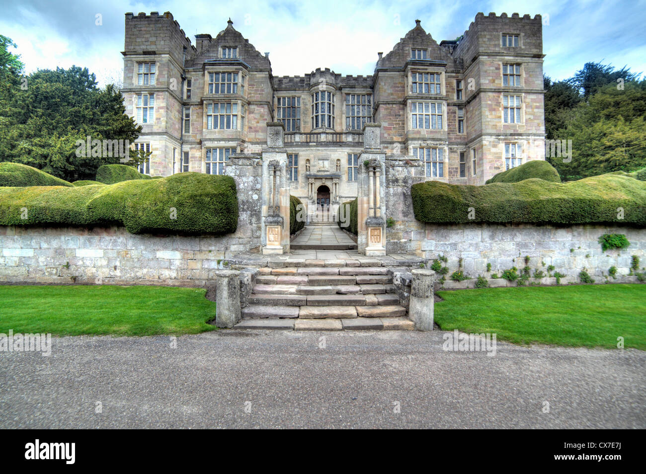 Fountains Hall (1604), Studley Royal Park, North Yorkshire, Inghilterra, Regno Unito Foto Stock