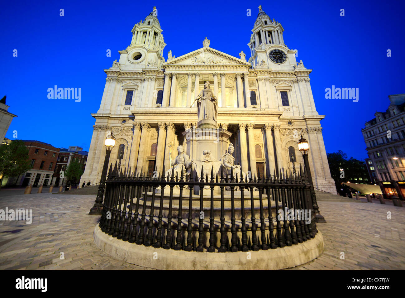 Cattedrale di San Paolo in serata, London, Regno Unito Foto Stock