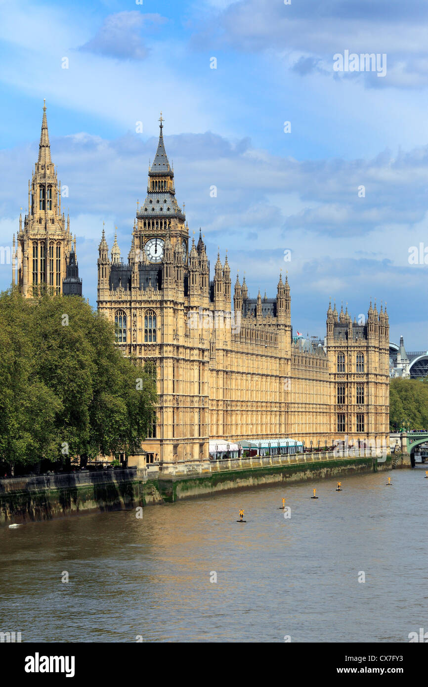 Il Palazzo di Westminster (sede del Parlamento), London, Regno Unito Foto Stock