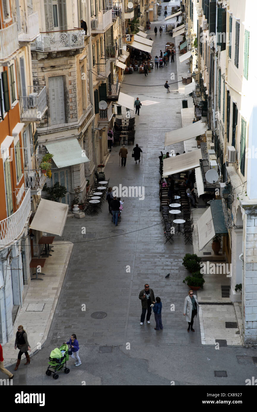 Street nella città vecchia di Corfù, nonché patrimonio dell'Unesco Foto Stock