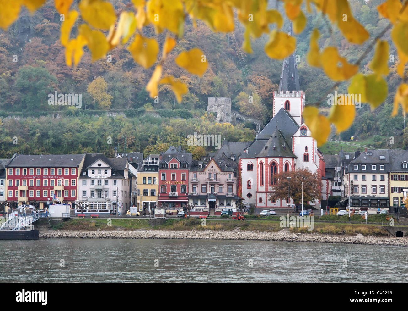 Vista di St. Goar nella valle del medio Reno, Renania-Palatinato, Germania Foto Stock