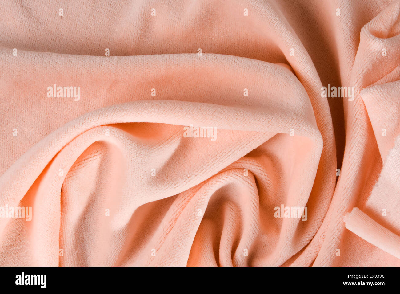 Nuovo tessuto per capi di abbigliamento e accessori pieghettato di velluto Foto Stock