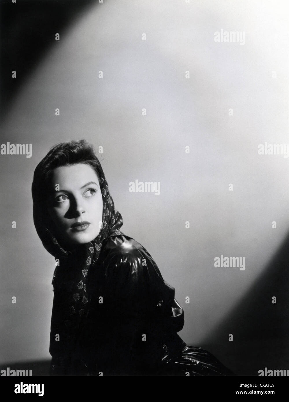 Vedo un oscuro straniero (1945) ADVENTURESS (ALT) Deborah Kerr Frank Launder (DIR) ISDS 002 COLLEZIONE MOVIESTORE LTD Foto Stock