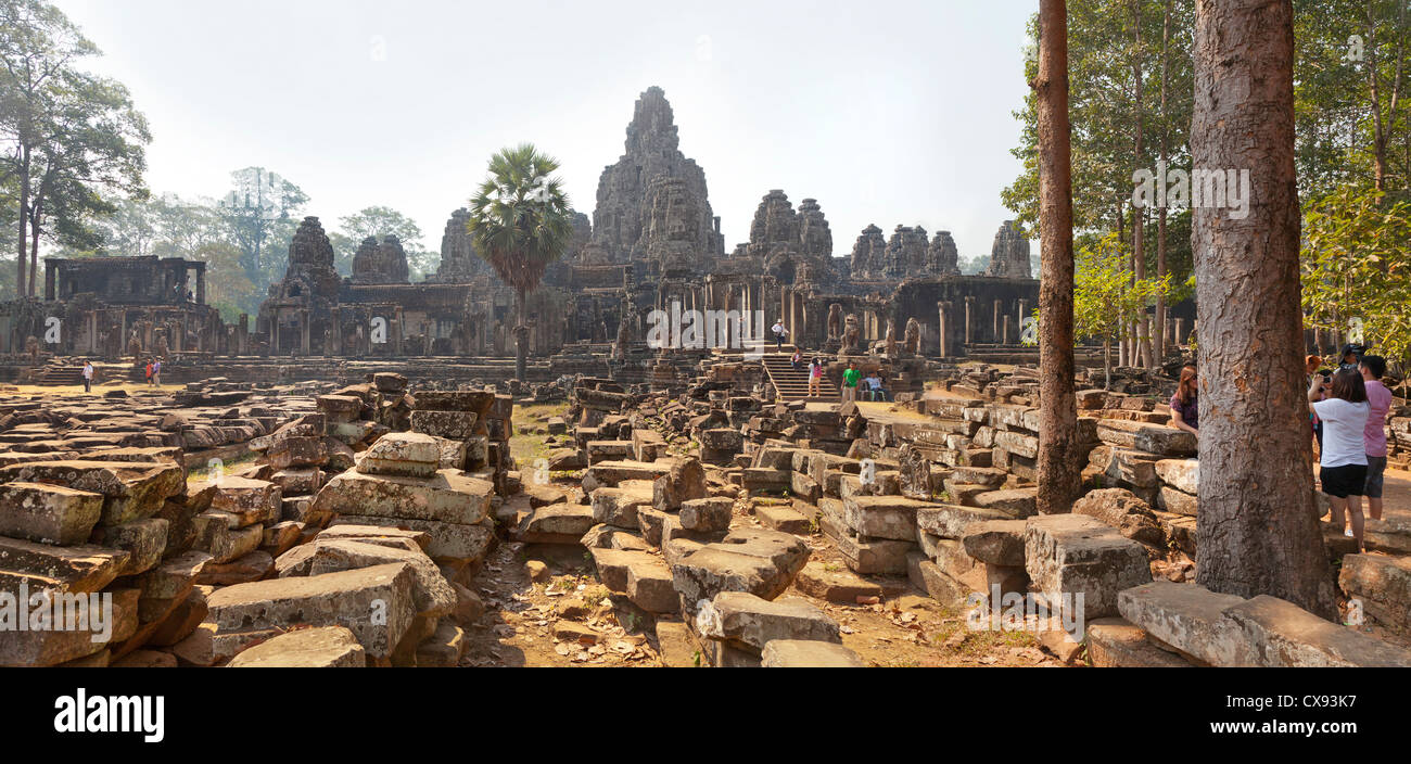 Tempio di Angkor dettagli, macigni sparsi. Foto Stock