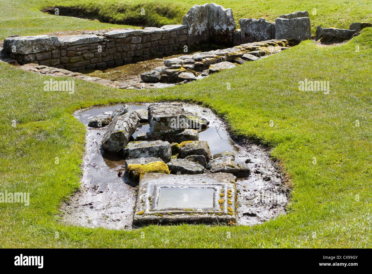 Serbatoi di stoccaggio dell'acqua al forte romano di Vindolanda Northumberland Foto Stock