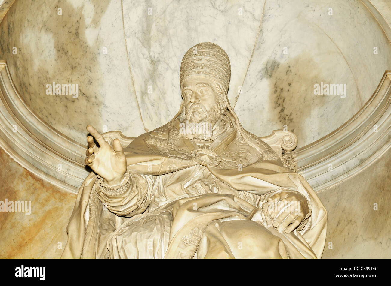 Dettagli architettonici di icona religiosa all'interno di San Pietro (San Pietro) Basilica in Vaticano Foto Stock