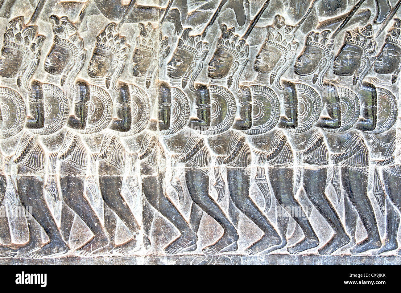 bas rilievo , i Guerrieri, Angkor tempio IVA, Cambogia, Asia Foto Stock
