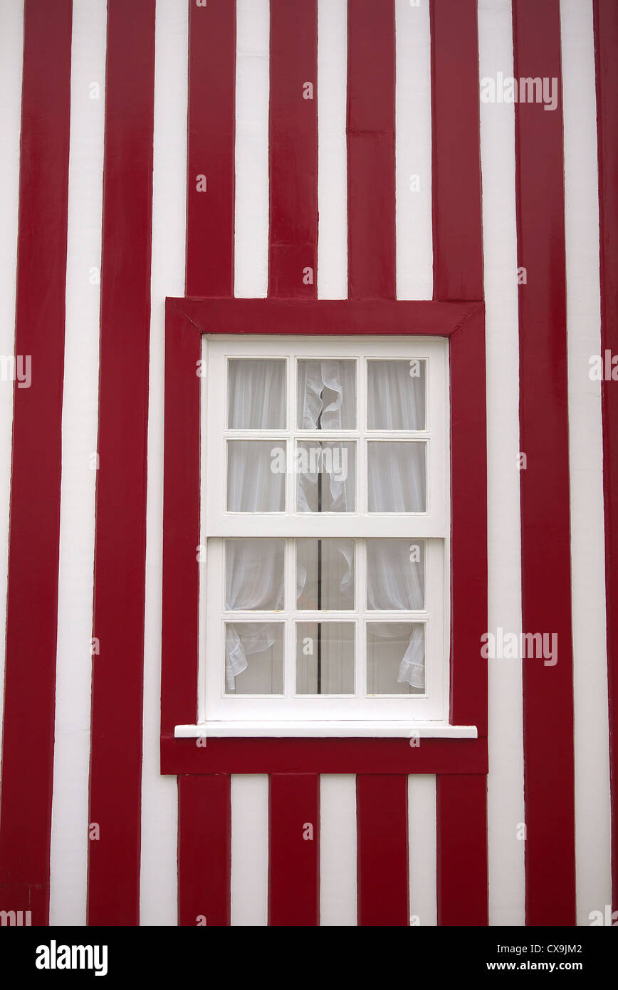 Edifici decorativi in Costa Nova vicino a Aveiro in Portogallo. Foto Stock