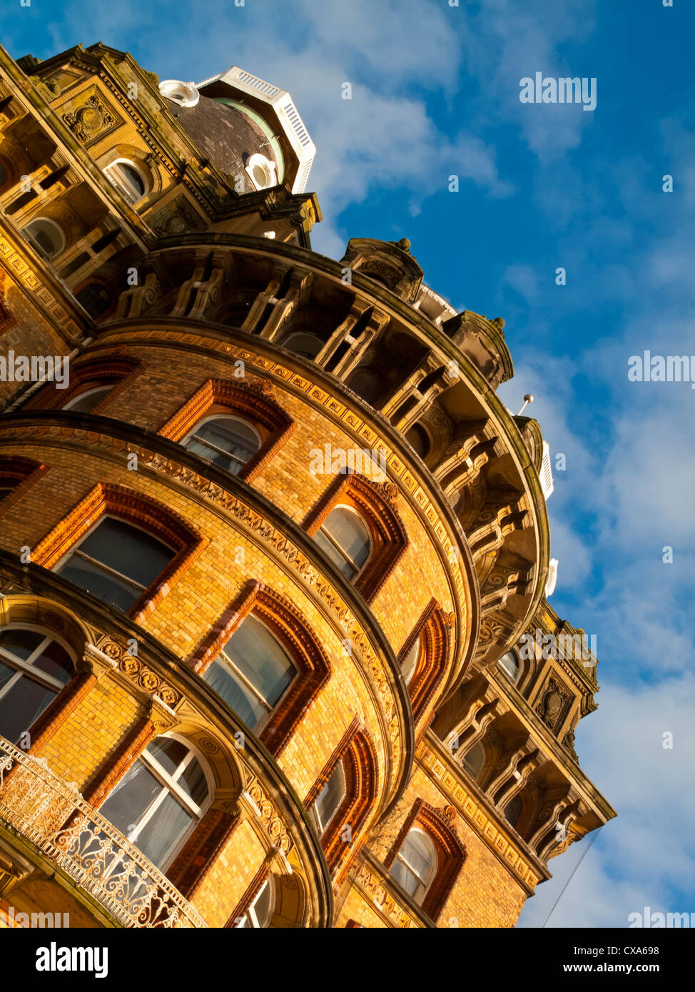 Il Grand Hotel in Scarborough North Yorkshire England Regno Unito costruito 1867 progettato da Cuthbert Brodrick ora posseduta dalla Britannia Hotels Foto Stock