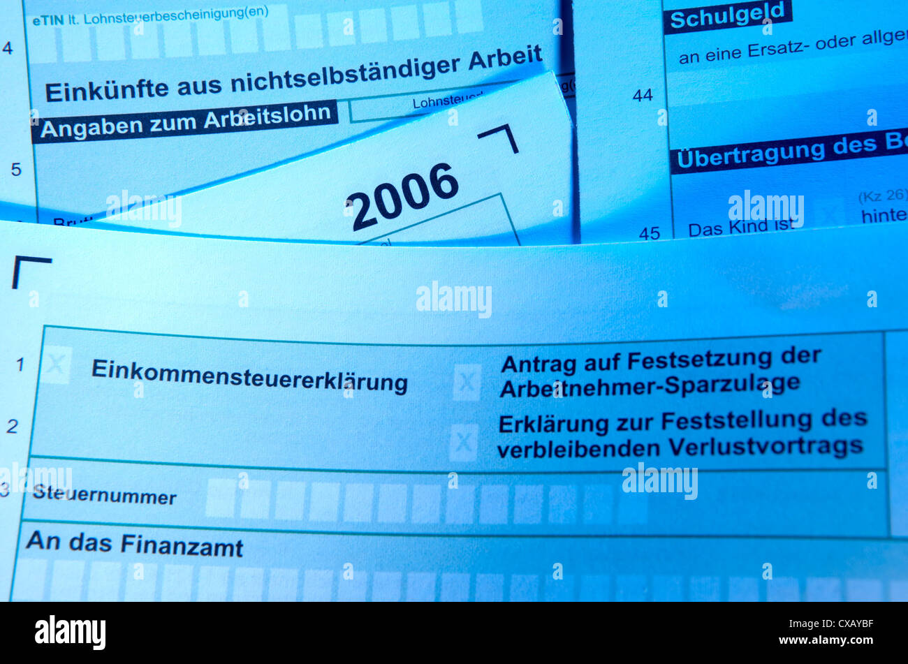 Berlino, moduli per la dichiarazione dei redditi per l'anno 2006 Foto Stock