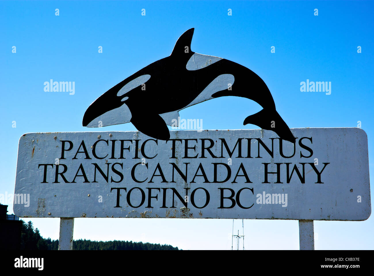 Metallo dipinto cartello Pacific Terminus Trans Canada Hwy Tofino BC west coast Vancouver Island Foto Stock