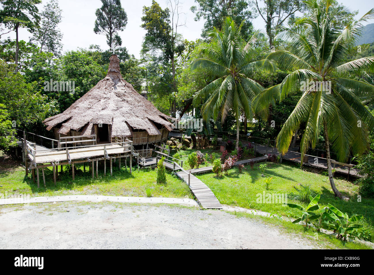 Casa Tradizionale a Sarawak Villaggio Culturale, Borneo Foto Stock