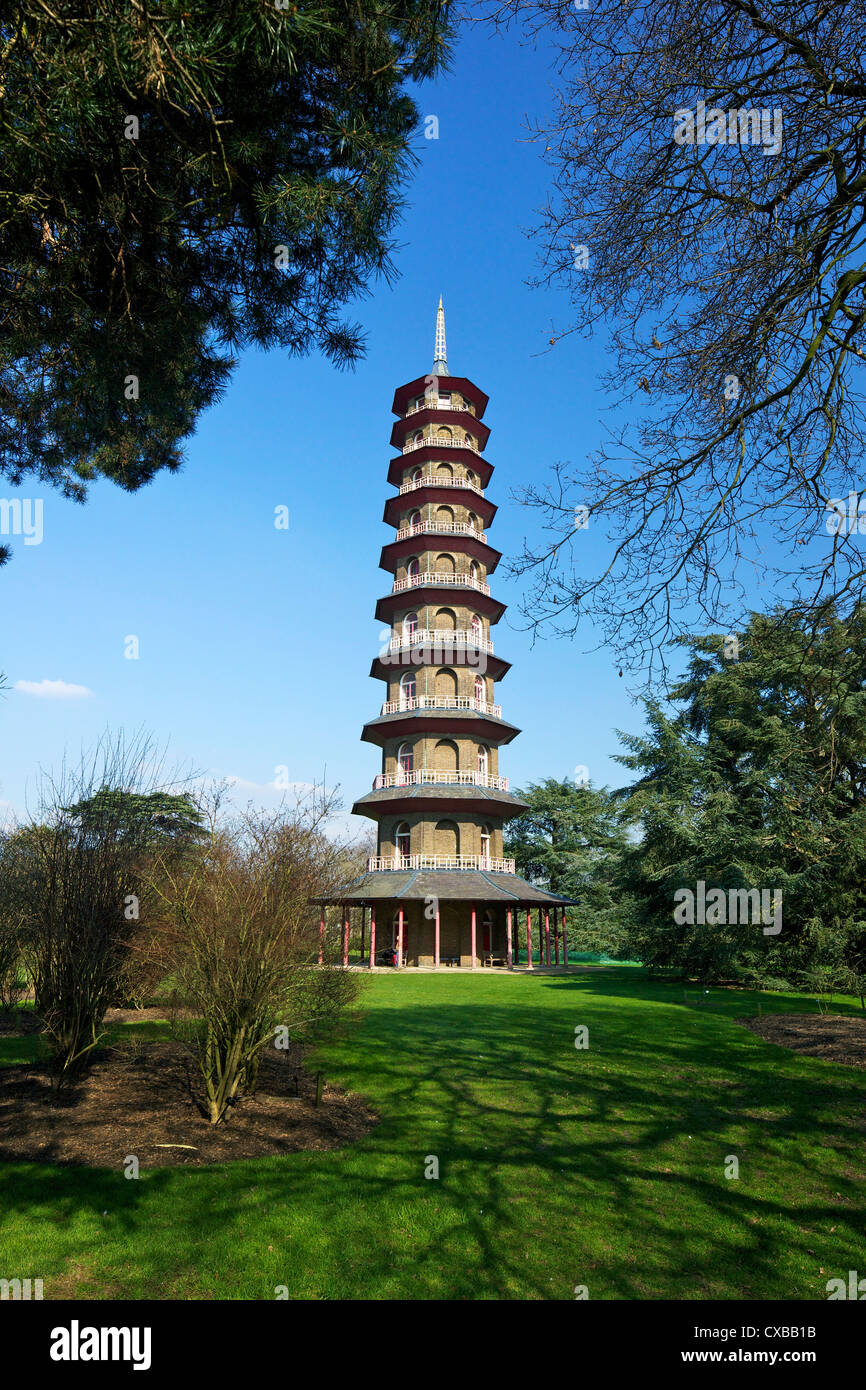 La Pagoda giapponese, Royal Botanic Gardens, Kew, Sito Patrimonio Mondiale dell'UNESCO, London, England, Regno Unito, Europa Foto Stock