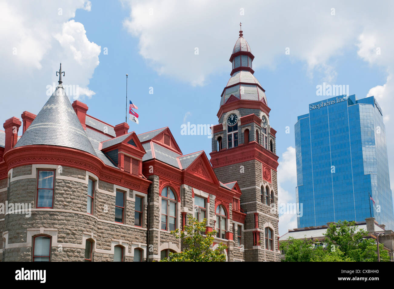 Arkansas, Little Rock, Pulaski County Courthouse completato 1889. Progettato da Maxiimillan A. Orlopp in stile romanico. Foto Stock