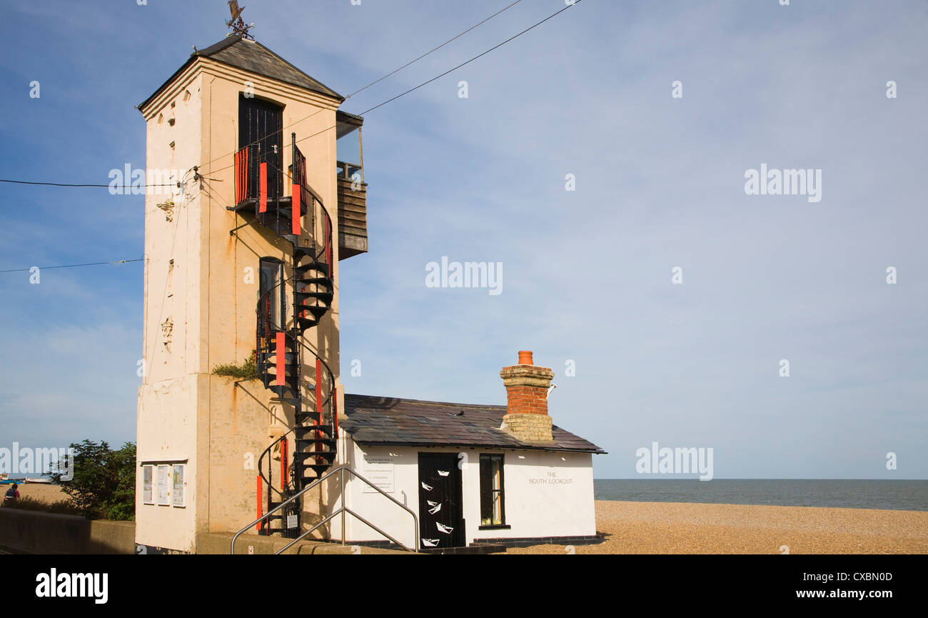 Sud lookout edificio Aldeburgh Suffolk in Inghilterra Foto Stock