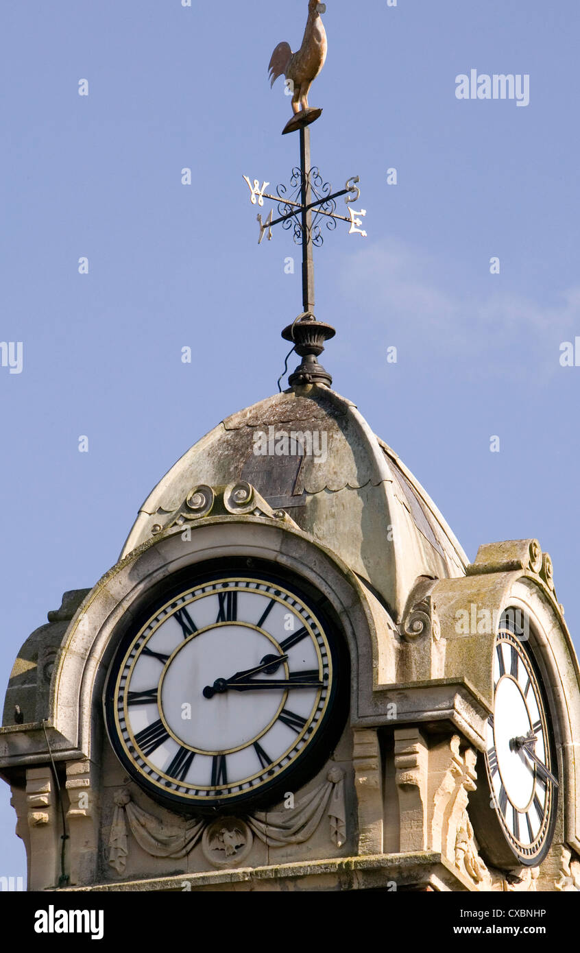 Snodland clock tower, Weald del Kent, England, Regno Unito Foto Stock