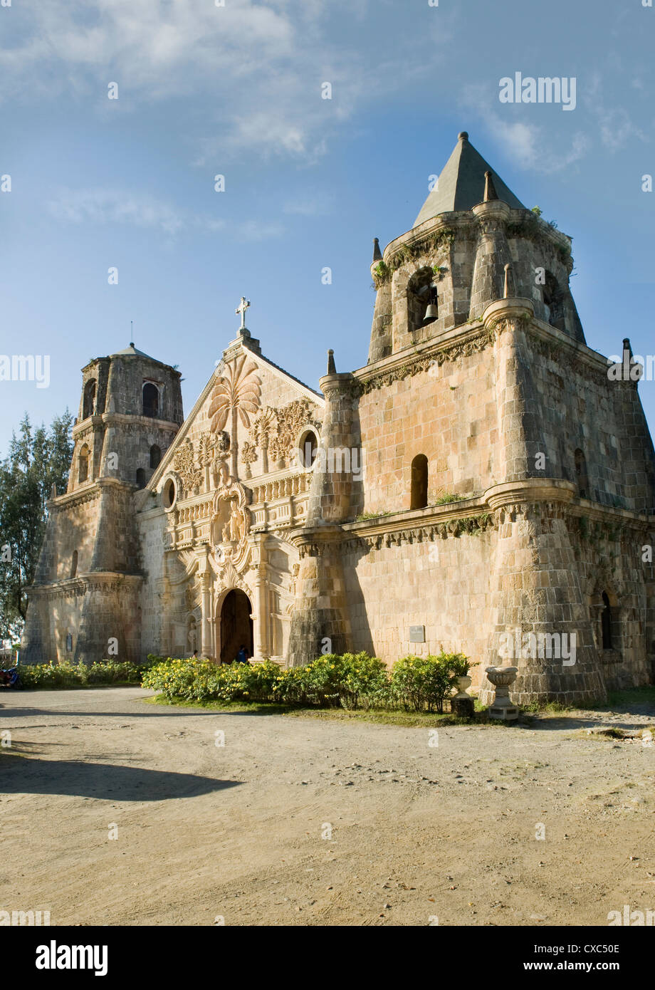 Miagao chiesa costruita nel 1797, recentemente restaurato, Sito Patrimonio Mondiale dell'UNESCO, Iloilo, Panay, Filippine, Sud-est asiatico, in Asia Foto Stock