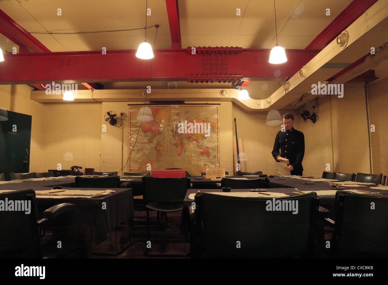 Il Cabinet War Room dove Churchill si è incontrato con il suo tempo di guerra governo britannico, Churchill War Rooms Museum, Londra, Regno Unito. Foto Stock