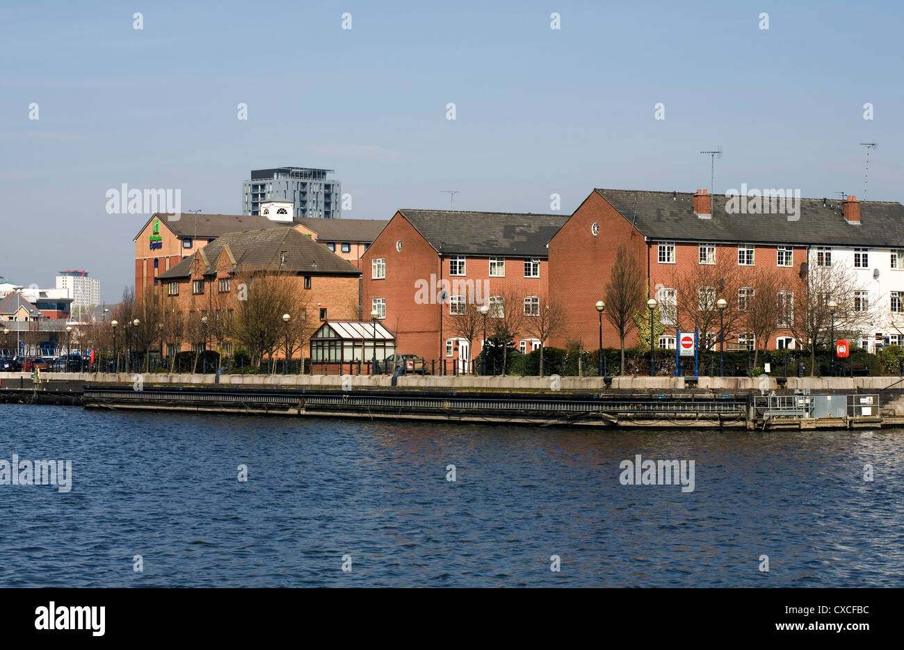 Edifici di appartamenti Salford Quays Salford Greater Manchester Inghilterra England Foto Stock