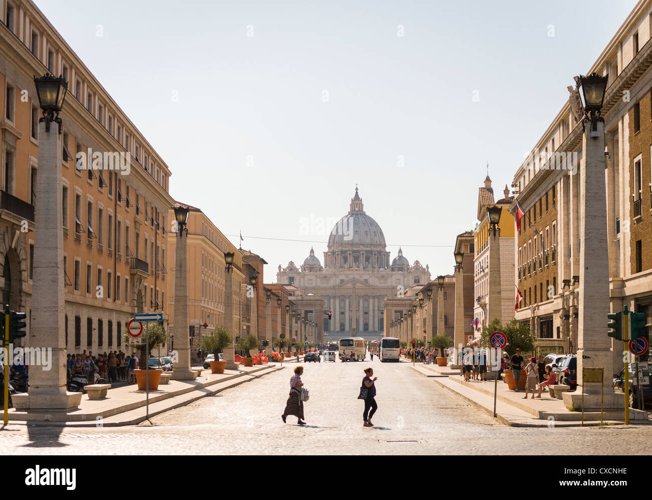 Via della conciliazione rome immagini e fotografie stock ad alta  risoluzione - Alamy