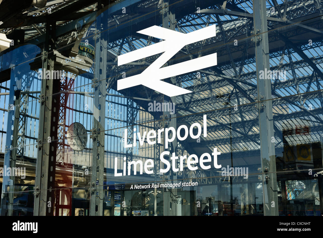 Liverpool Lime Street Station segno Foto Stock