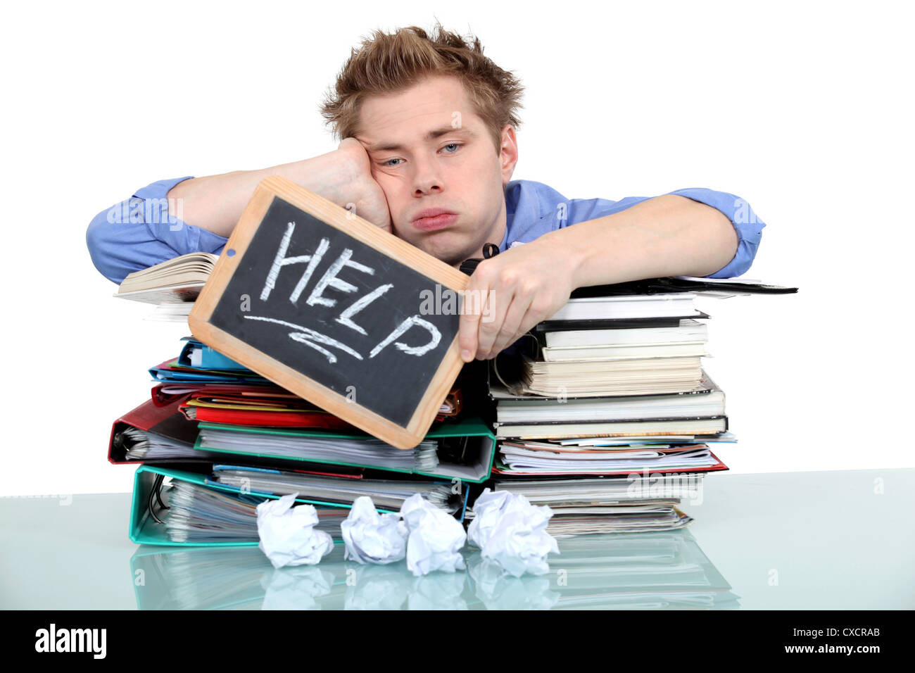 Studente sommersa sotto il lavoro Foto Stock