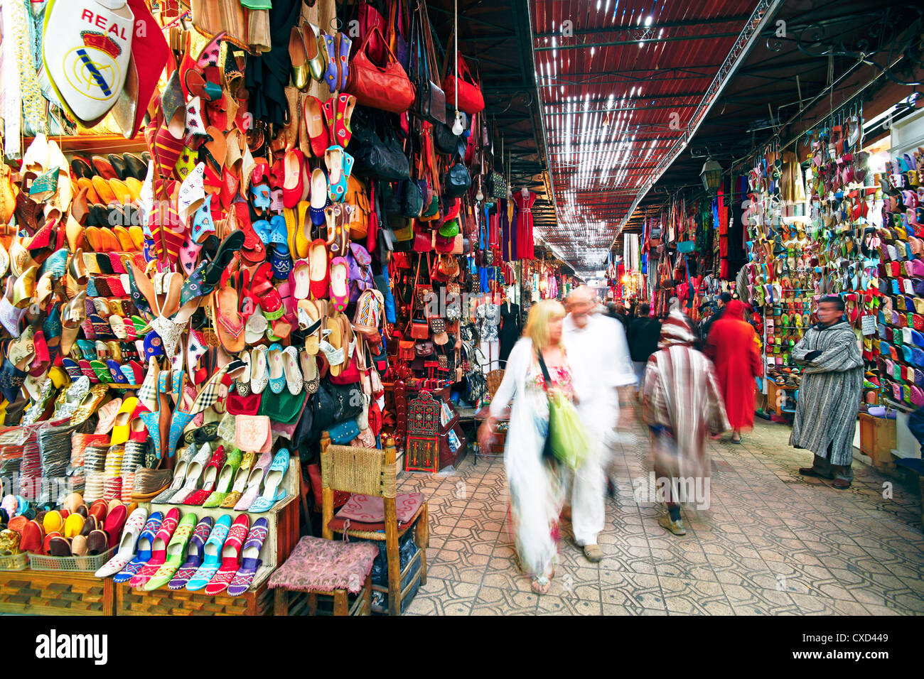 Nel souk di Marrakech, Marocco, Africa Settentrionale, Africa Foto Stock