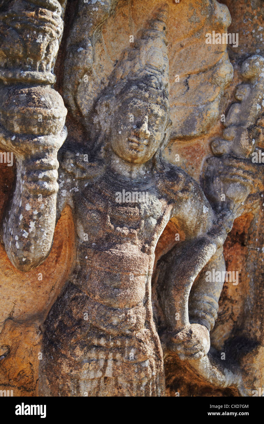 A Guardstone Hatadage, un quadrangolo Polonnaruwa, Sito Patrimonio Mondiale dell'UNESCO, Nord provincia centrale, Sri Lanka, Asia Foto Stock