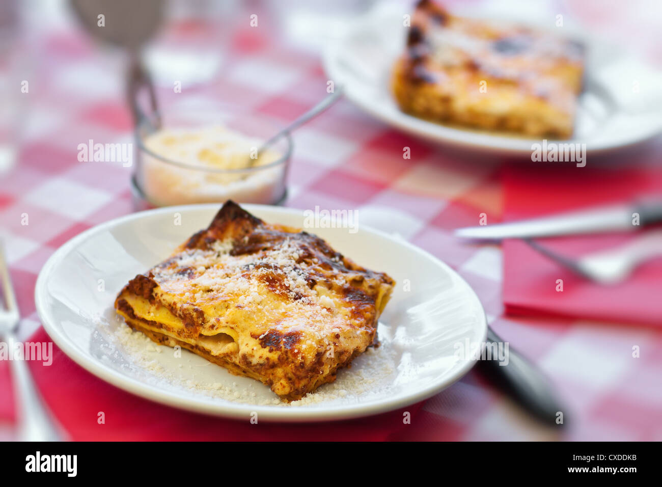 Lasagne con carne e formaggio Foto Stock