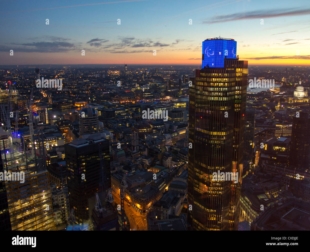 Vista di Londra dal quarantesimo piano di Heron Tower - City of London Foto Stock