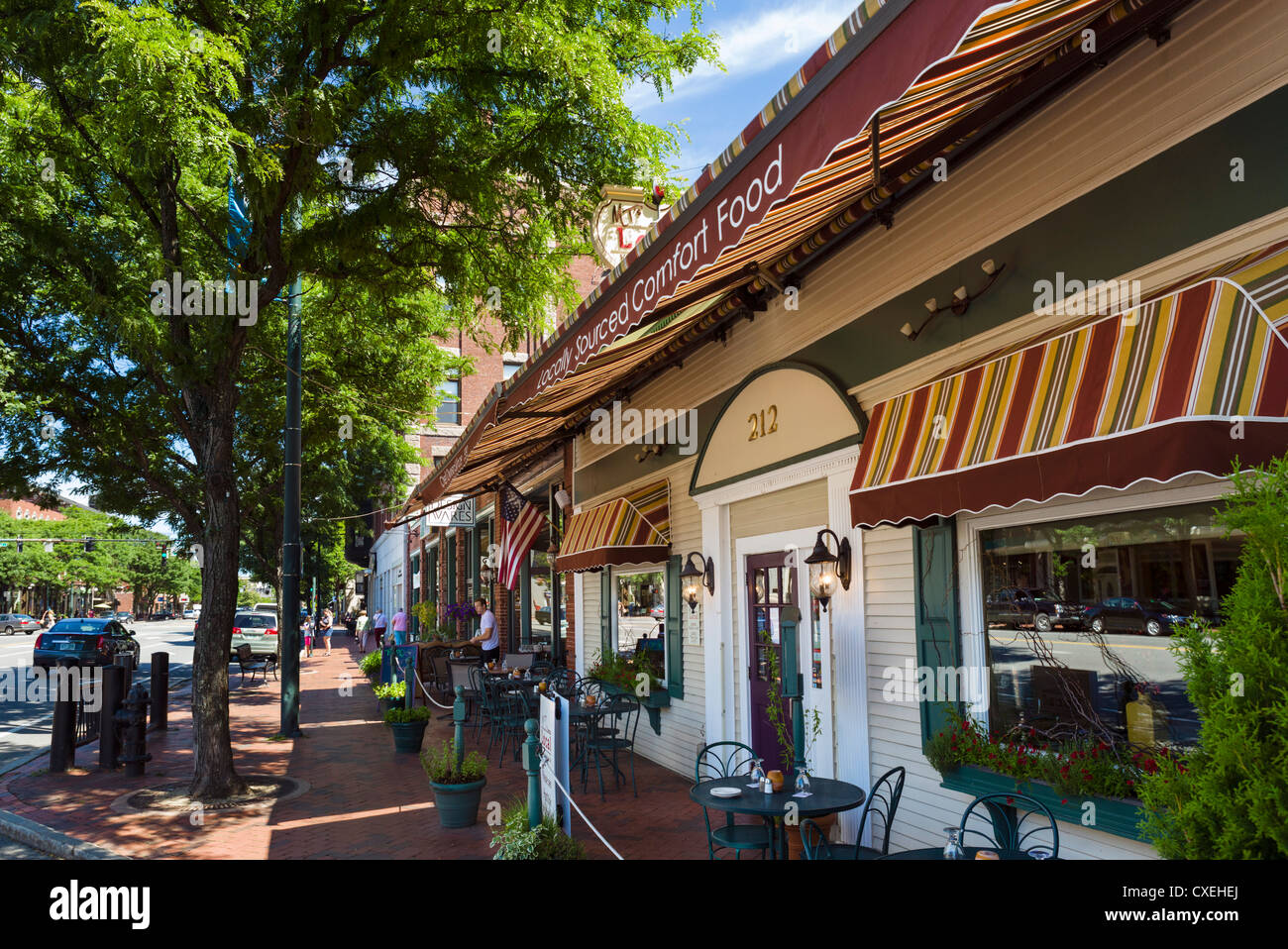 Ristorante sulla strada principale nel centro di Nashua, New Hampshire, STATI UNITI D'AMERICA Foto Stock