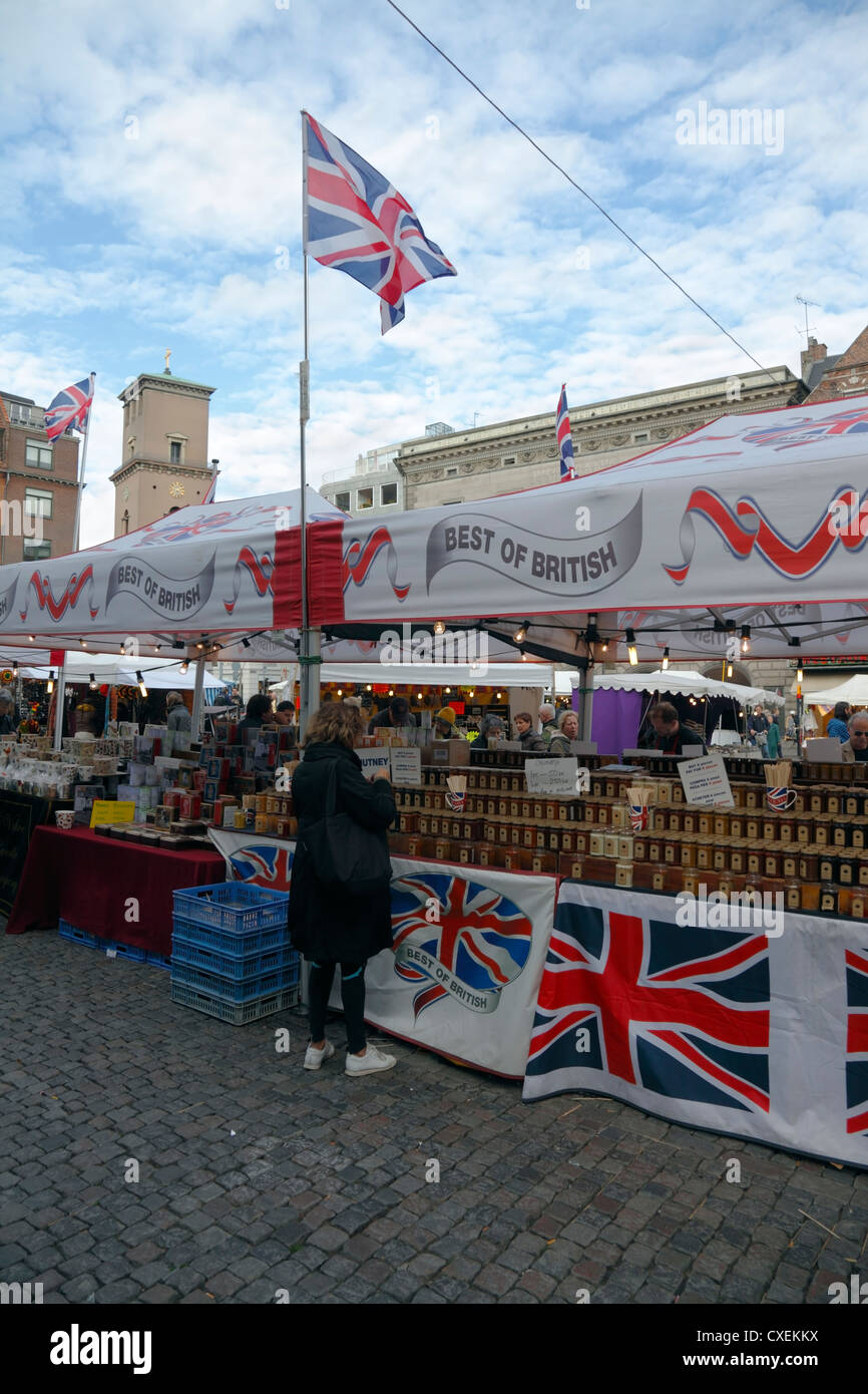 Meglio della campagna britannica British alimenti come il chutney e formaggio a Gammeltorv sulla strada pedonale Stroeget in Copenhagen Foto Stock