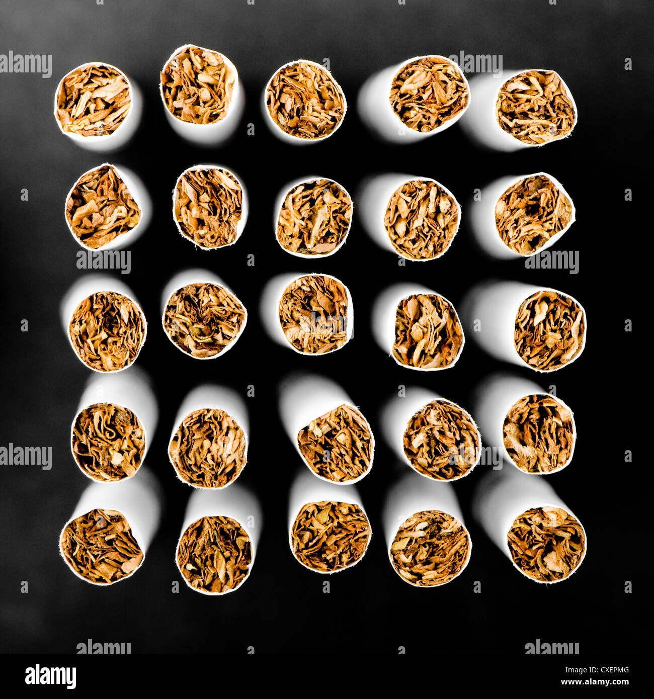 Abstract sigarette sfondo. DOF di piccole dimensioni Foto Stock