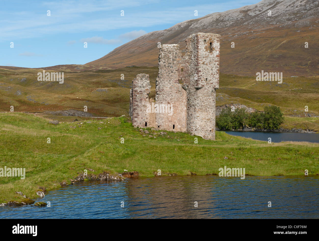 Il castello di Ardvreck Loch Assynt Sutherland. SCO 8539 Foto Stock