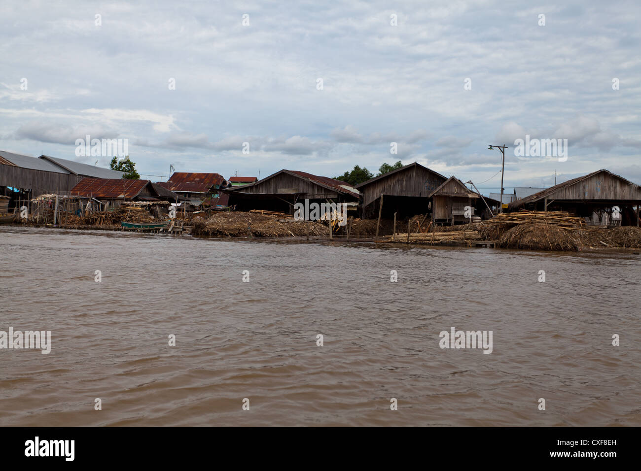 Le rive dei fiumi in Banjarmasin in Indonesia Foto Stock