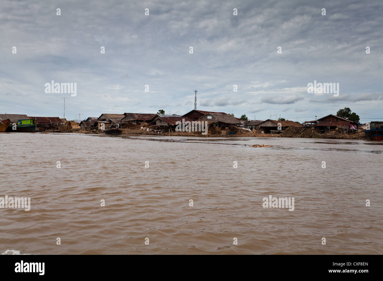 Le rive dei fiumi in Banjarmasin in Indonesia Foto Stock